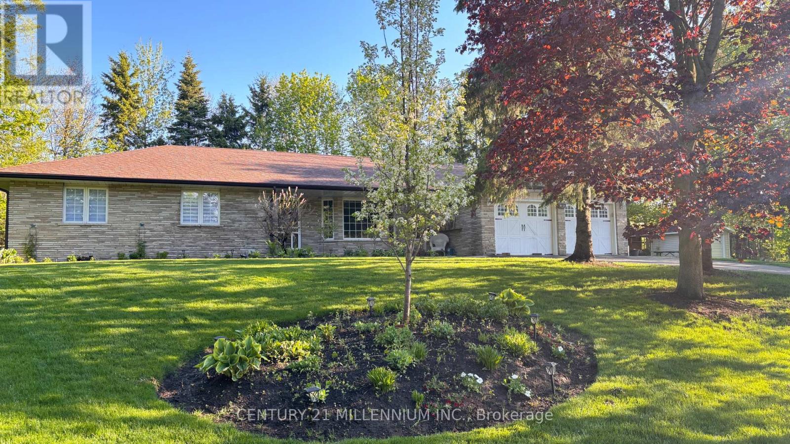 101 Birch Grove, Shelburne, photo 2